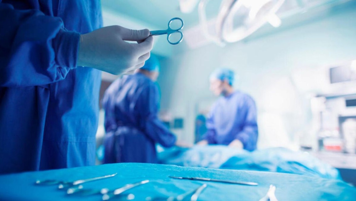 Νοσοκομειακοί γιατροί και 30 ιατρικοί σύλλογοι προσφεύγουν στο ΣτΕ για τα απογευματινά χειρουργεία