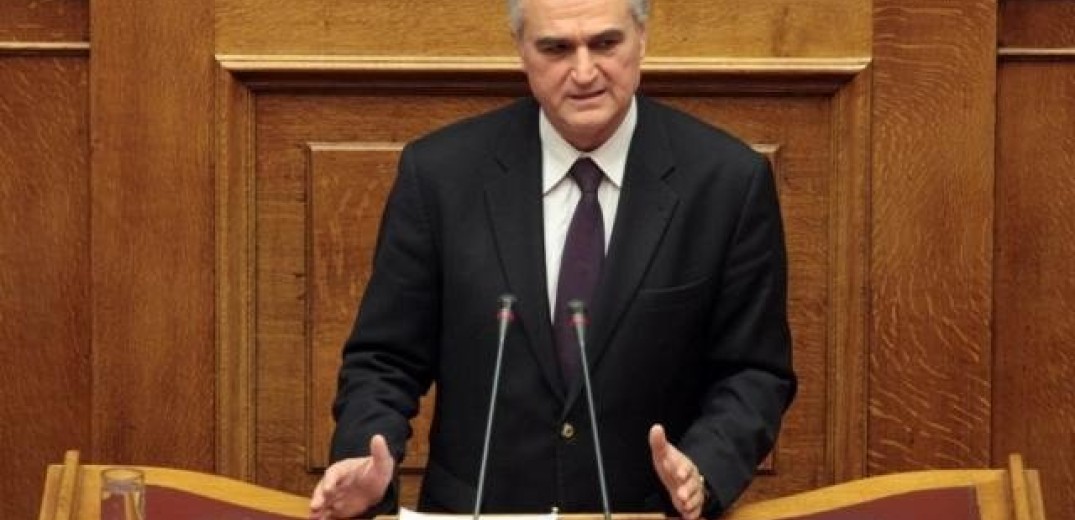 Σάββας Αναστασιάδης: Κυρία Μέρκελ, ελάτε να διαβάσουμε μαζί τη συμφωνία των Πρεσπών&#33;