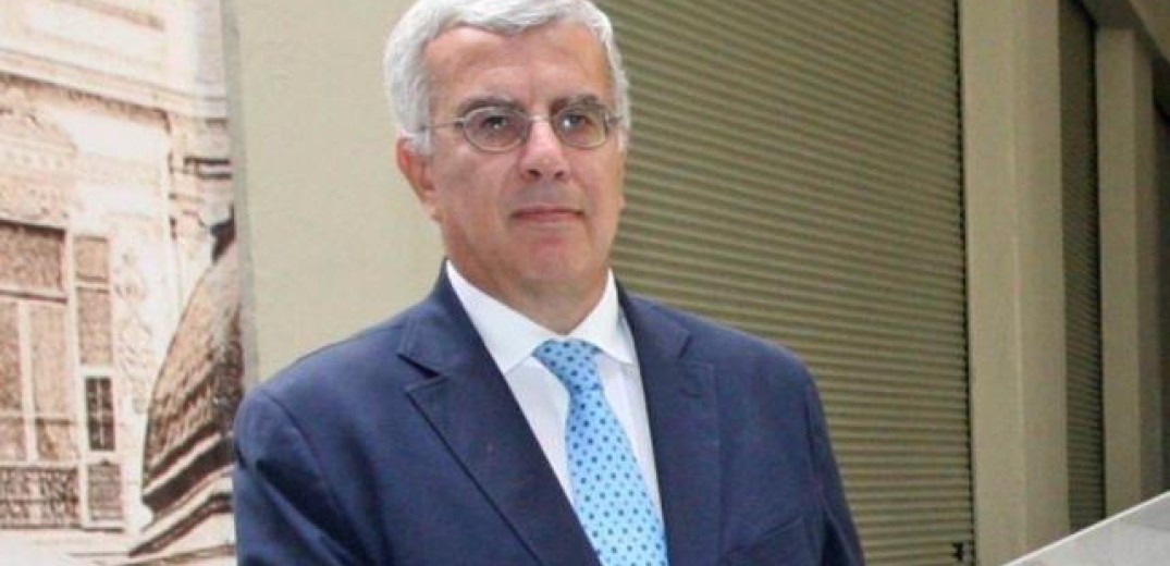Στράτος Σιμόπουλος: Κυβέρνηση και Σπίρτζης πωλούν φύκια για μεταξωτές κορδέλες&#33;