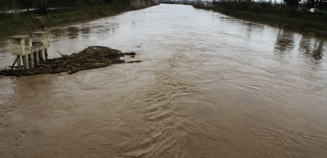 Υπερχείλισαν ποτάμια σε Τρίκαλα και Καρδίτσα