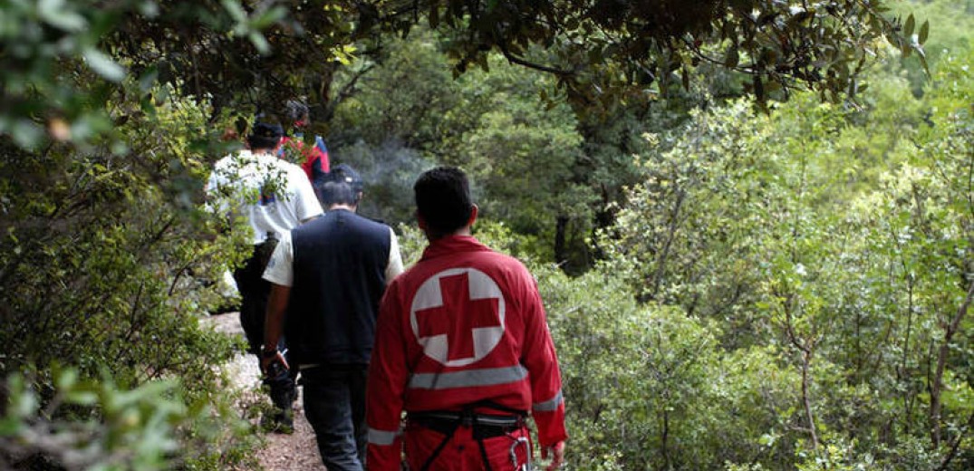 Απομακρύνθηκε επιτυχώς ο τραυματισμένος ορειβάτης από τον Όλυμπο