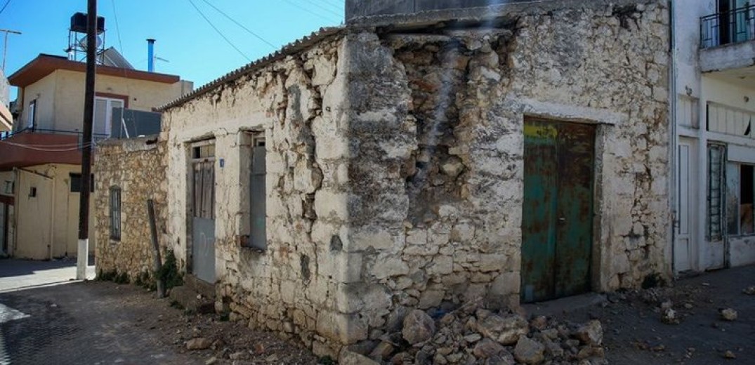 Εκατοντάδες σπίτια ακατάλληλα στην Κρήτη μετά τα 5,8 Ρίχτερ