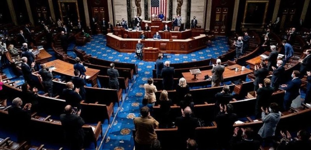 Σκληρή μάχη στο Κογκρέσο για το όριο του χρέους των ΗΠΑ	