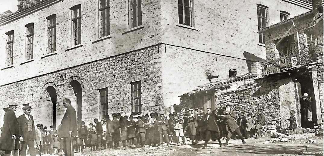 Το ΠΑΜΑΚ «ζωντανεύει» την ιστορία του μαρτυρικού χωριού Κωσταράζι Καστοριάς