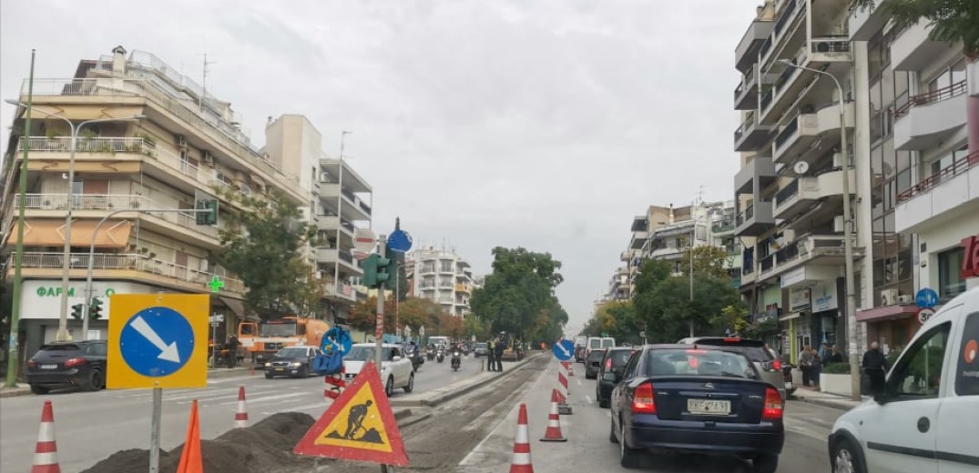 Κυκλοφοριακό χάος στους δρόμους της Θεσσαλονίκης - «Κόλαση» στη γέφυρα της Βούλγαρη