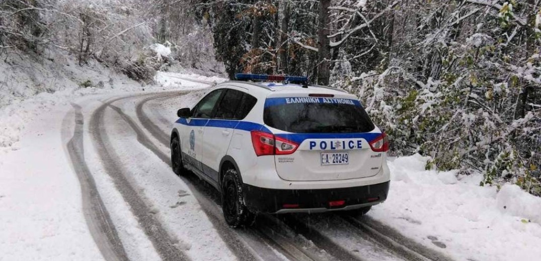 &quot;Ελπίδα&quot;: Έκλεισαν δρόμοι λόγω χιονιού στην Αττική 