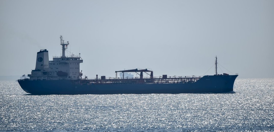 Σύγκρουση δεξαμενόπλοιου με αλιευτικό νότια του στενού Καφηρέα