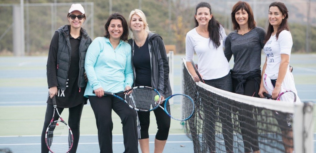 Kαταφύγιο άθλησης με τένις και βόλεϊ (photos)