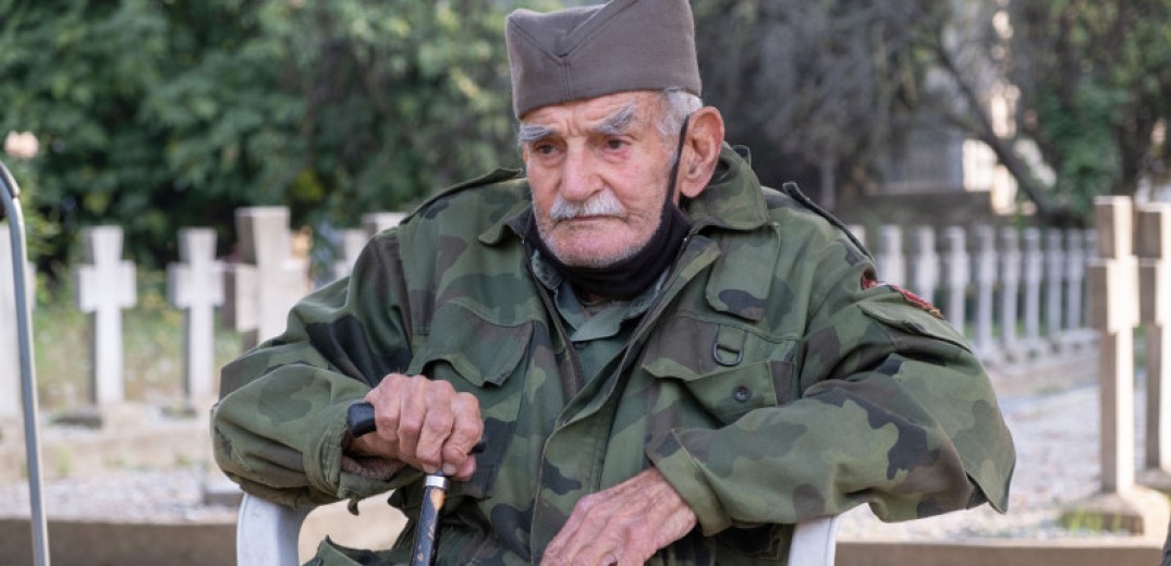 Γ. Μιχαΐλοβιτς: Ο άνθρωπος που έζησε την ιστορία - 60 χρόνια φύλακας στο σερβικό στρατιωτικό κοιμητήριο στη Θεσσαλονίκη (βίντεο)