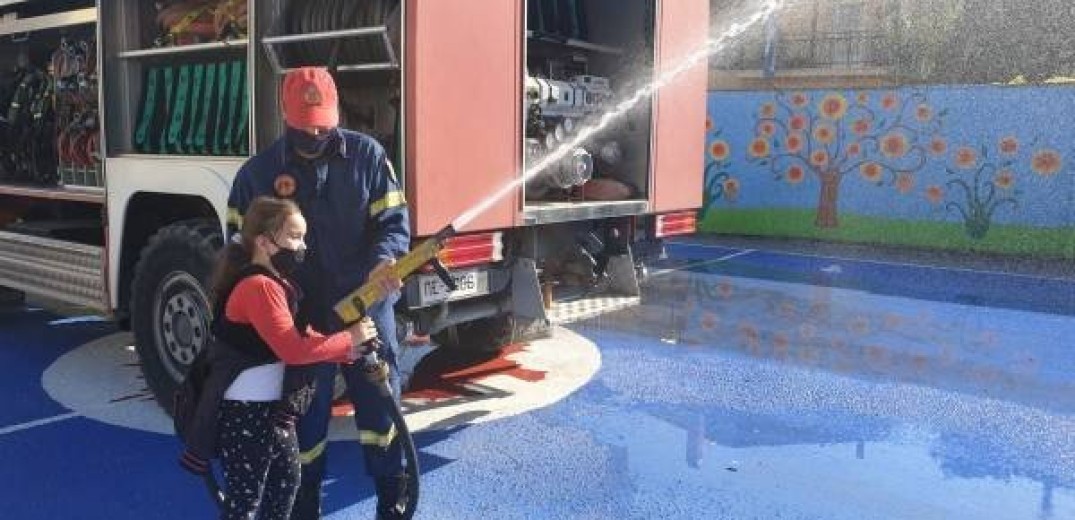 Λιμένας Θάσου: Οι μαθητές του 1ου δημοτικού σχολείου ενημερώθηκαν για το επάγγελμα του πυροσβέστη