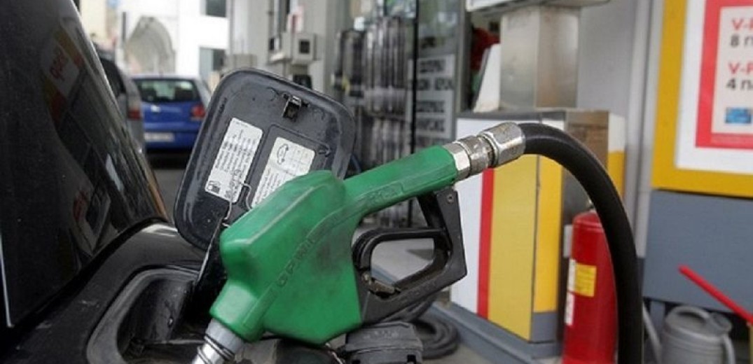 Πρόεδρος Πρατηριούχων: 20% φθηνότερη η βενζίνη τα Χριστούγεννα από το καλοκαίρι (βίντεο)