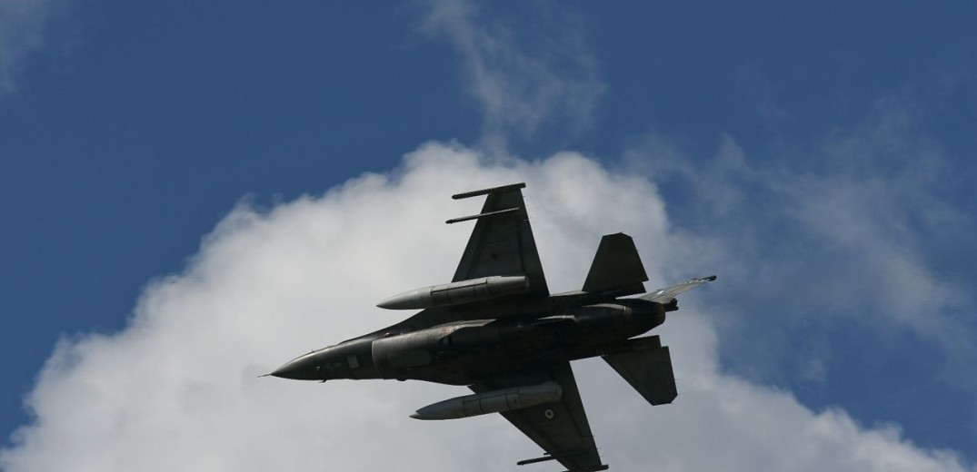 Ζεύγος τουρκικών F-16 παραβίασε τον εναέριο χώρο πάνω από το Αιγαίο