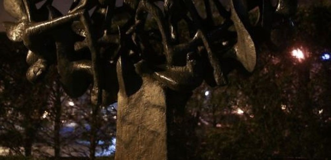 Ορφανός και Ψωμιάδης καταδίκασαν τη βεβήλωση του Μνημείου Ολοκαυτώματος της Θεσσαλονίκης 