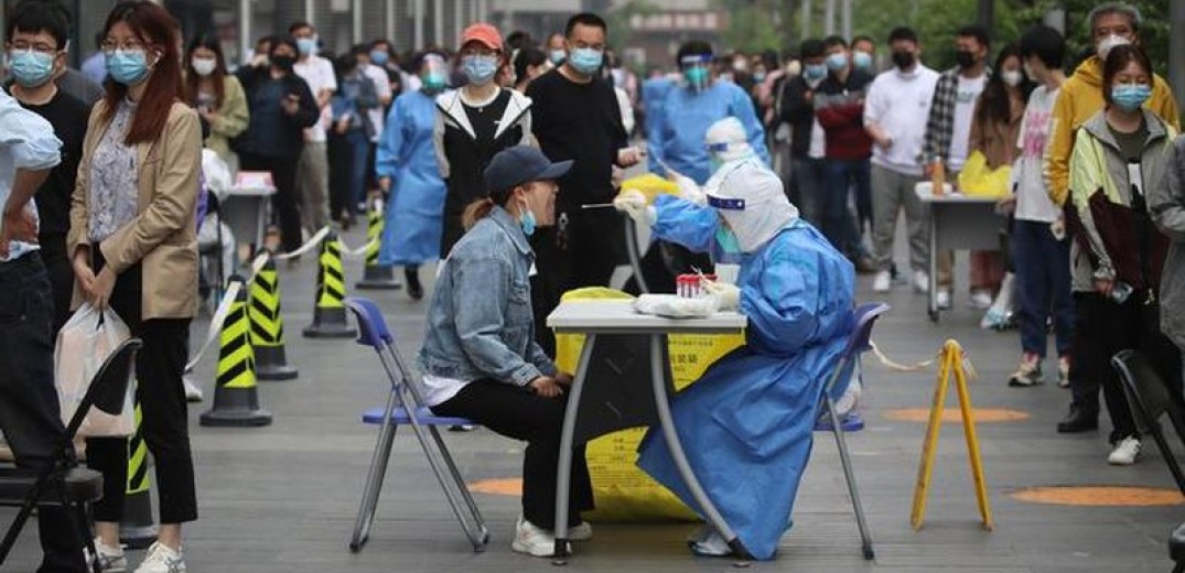 Συναγερμός για τον κορονοϊό στην Κίνα: «Τα κρούσματα στο Πεκίνο αυξάνονται συστηματικά»