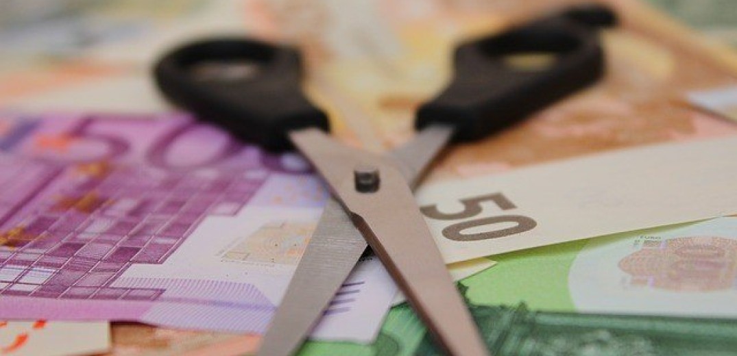 Πόρους ύψους 2 δισ. ευρώ χρωστά το κράτος στις αιρετές περιφέρειες  