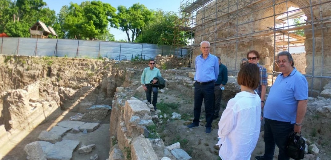 Απίθανο εύρημα στη Λάρισα - Οι αρχαιολόγοι εντόπισαν τον ναό της Αθηνάς της Πολιάδος (φωτ.)