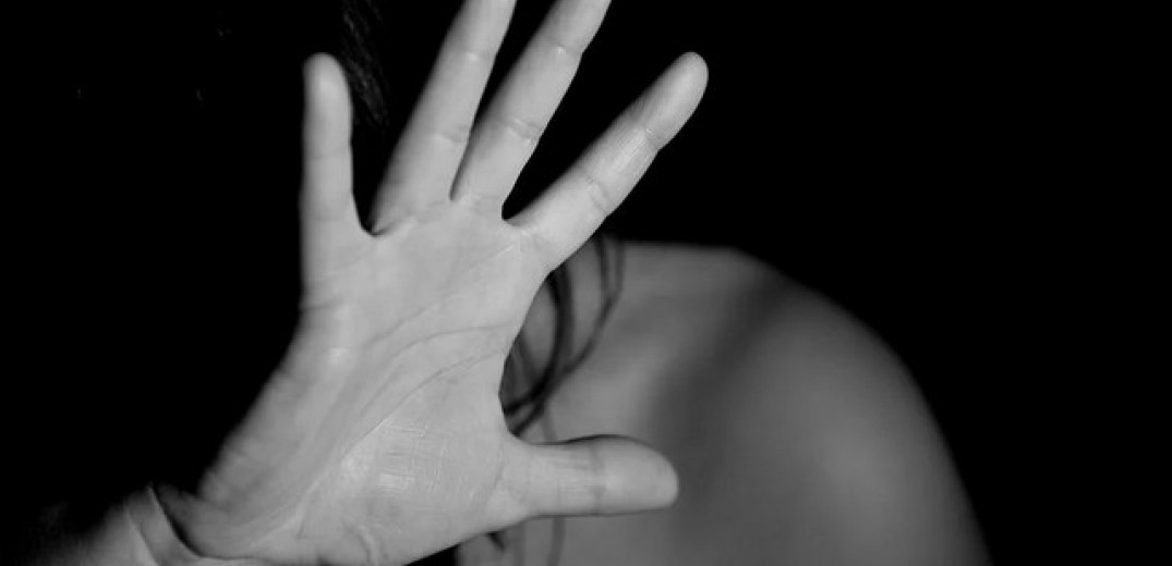 ΕΛ.ΑΣ: Περισσότερα από 10.000 περιστατικά ενδοοικογενειακής βίας μέσα σε ένα χρόνο