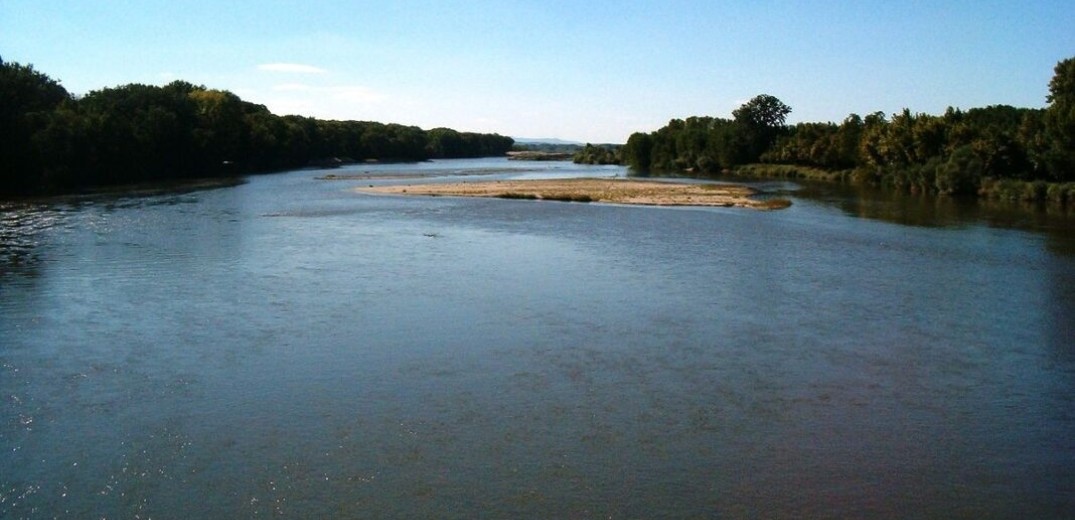 Στέγνωσε ο ποταμός Έβρος - Έντονη η ανησυχία των αγροτών