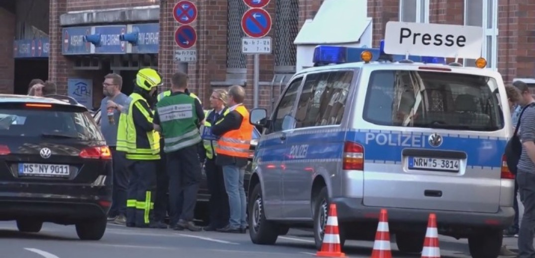 Γερμανία: Αυτοκίνητο έπεσε πάνω σε καρναβαλικό άρμα 