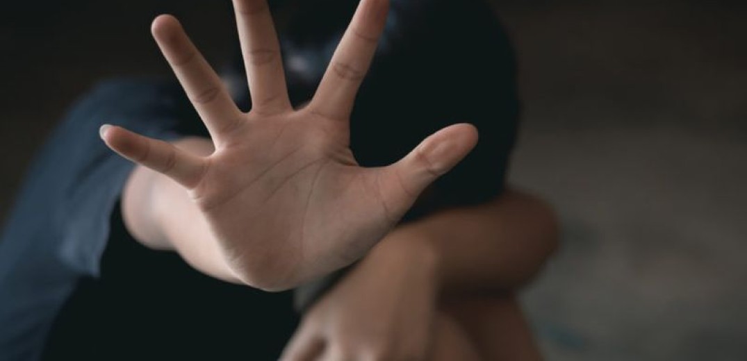 Συνελήφθη 54χρονος για βιασμό ανηλίκου, αρπαγή και πορνογραφία ανηλίκων