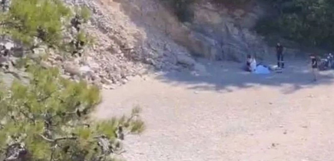 Θάσος: &quot;Άγιο είχε&quot; μοτοσικλετιστής που έπεσε από γκρεμό 120 μέτρων (βίντεο)