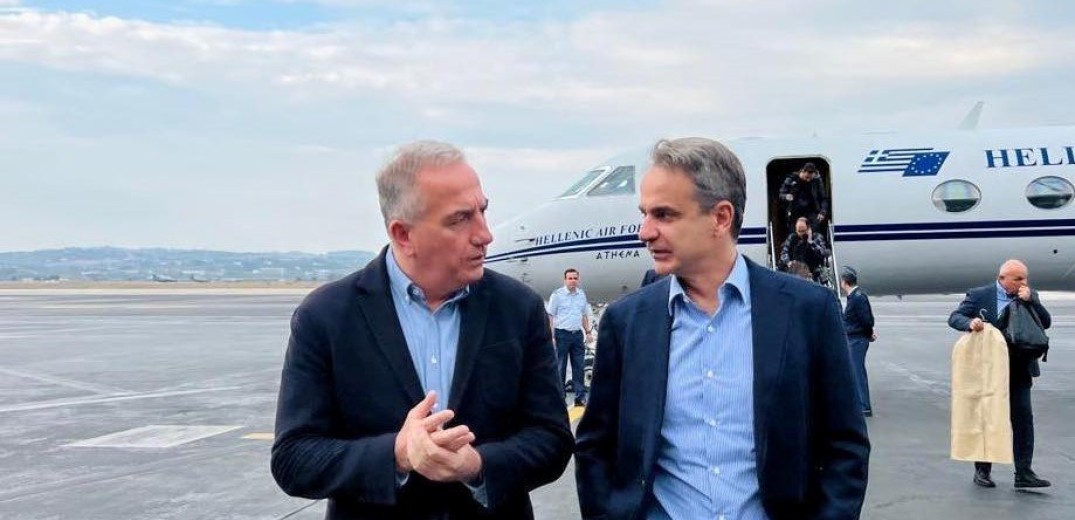 Περιοδεία στην Πέλλα για τον πρωθυπουργό που έφτασε πριν λίγο στο αεροδρόμιο Μακεδονία