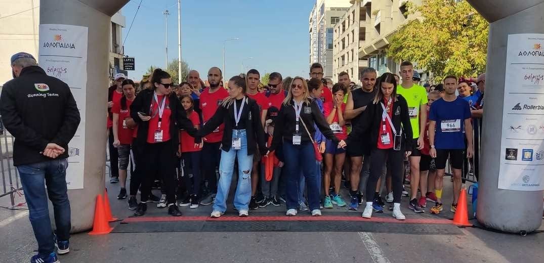 Διεθνής Ημιμαραθώνιος Θεσσαλονίκης: Το «Μίλι της Ελπίδας» έστειλε μήνυμα ανθρωπιάς (βίντεο, φωτ.)