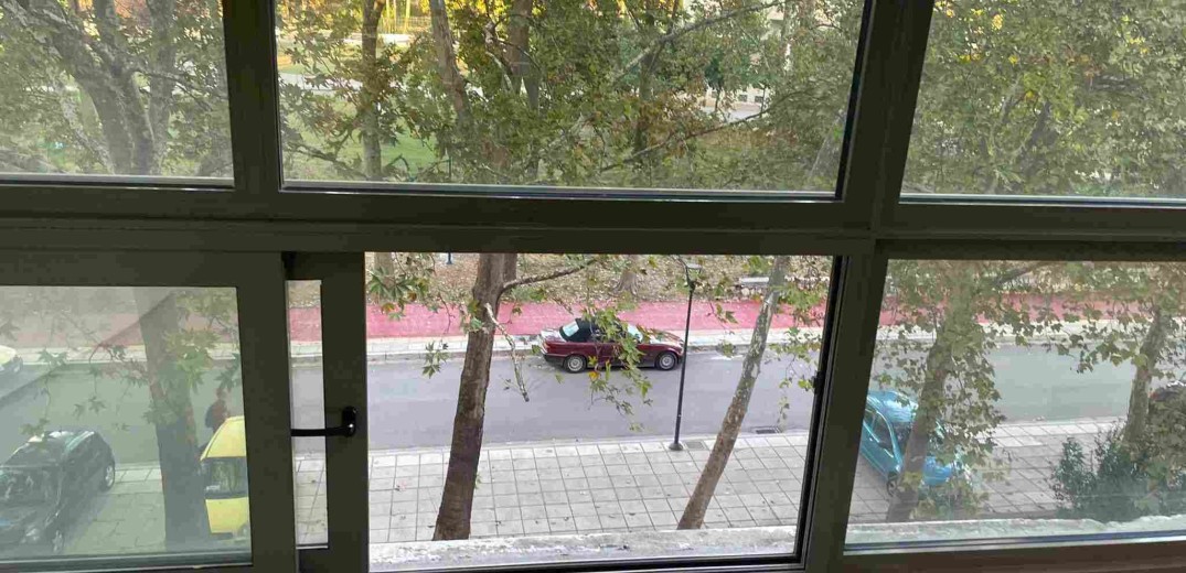 Πήρε θέση ο 19χρονος φοιτητής που έπεσε από το παράθυρο της Νομικής του ΑΠΘ