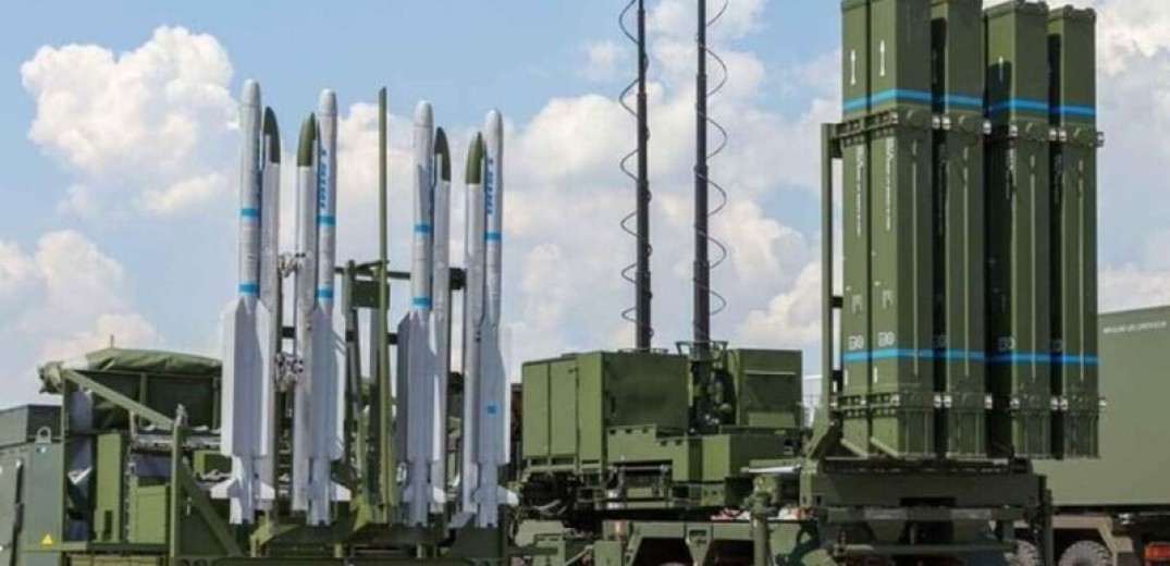 Ουκρανία: Έφθασε το πρώτο σύστημα αντιαεροπορικής άμυνας IRIS-T από τη Γερμανία