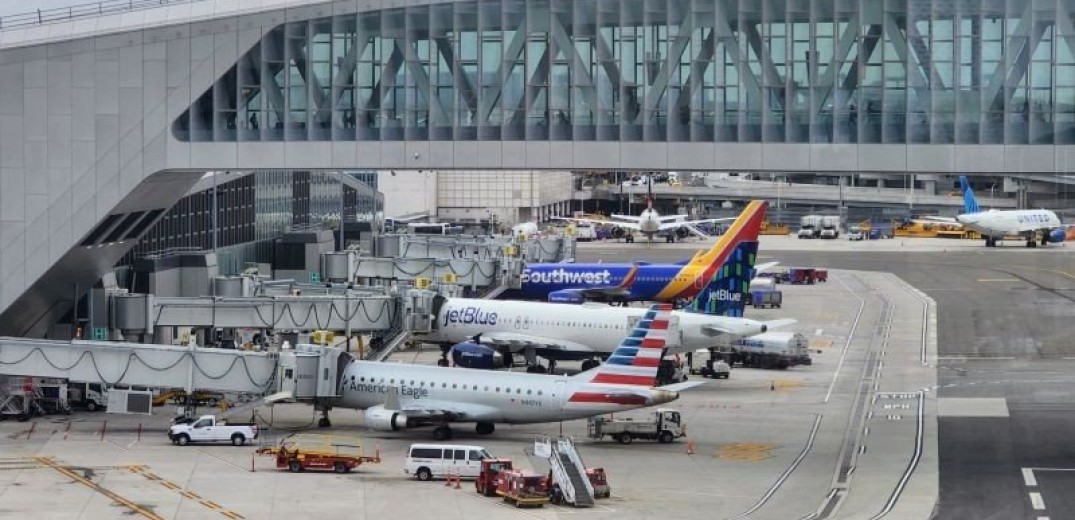 Επίθεση από χάκερ σε 14 αεροδρόμια των ΗΠΑ