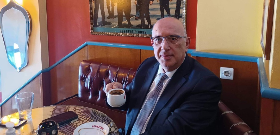 Πρωινός καφές με τον υφυπουργό Μεταφορών και Υποδομών Μιχάλη Παπαδόπουλο