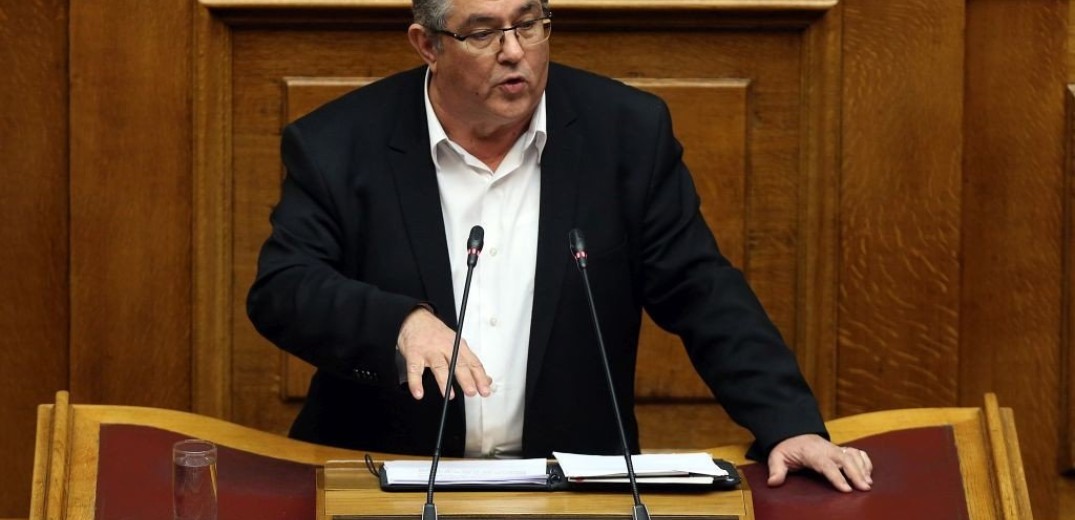 Δ. Κουτσούμπας: Η αντιπαράθεση ΣΥΡΙΖΑ-ΝΔ επιδιώκει να κρύψει τη σύγκλισή τους