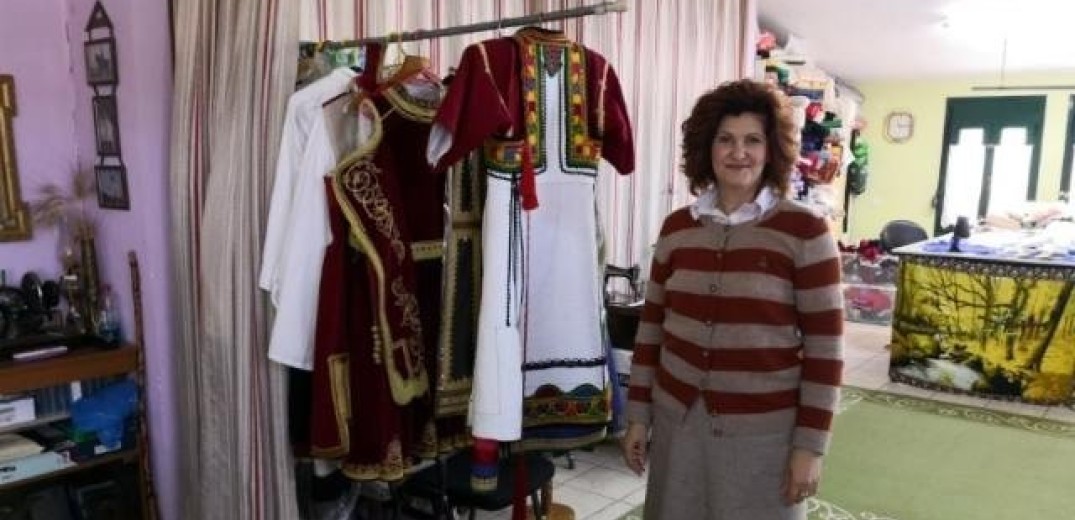 Παραδοσιακές στολές από τα Τρίκαλα… ταξιδεύουν σε όλο τον κόσμο