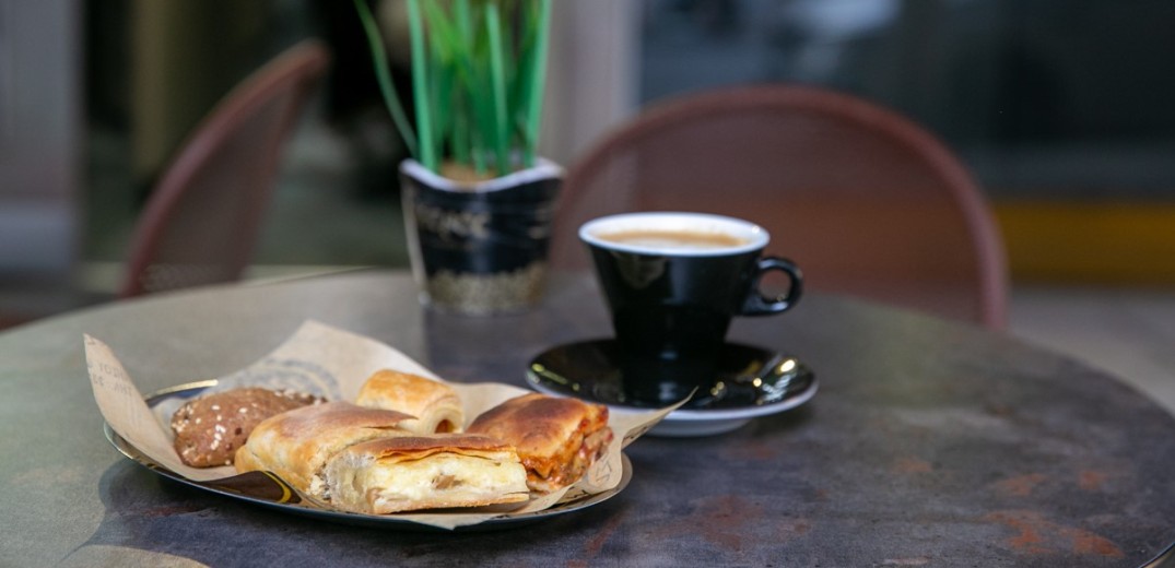 Οίστρος: Η απόλυτη εμπειρία ζύμης και καφέ στο κέντρο της πόλης