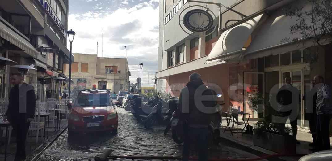 Θεσσαλονίκη: Πλημμύρισε υποσταθμός του ΔΕΔΔΗΕ- Χωρίς ρεύμα για 3 ώρες έμειναν τα Λαδάδικα (φωτ.)