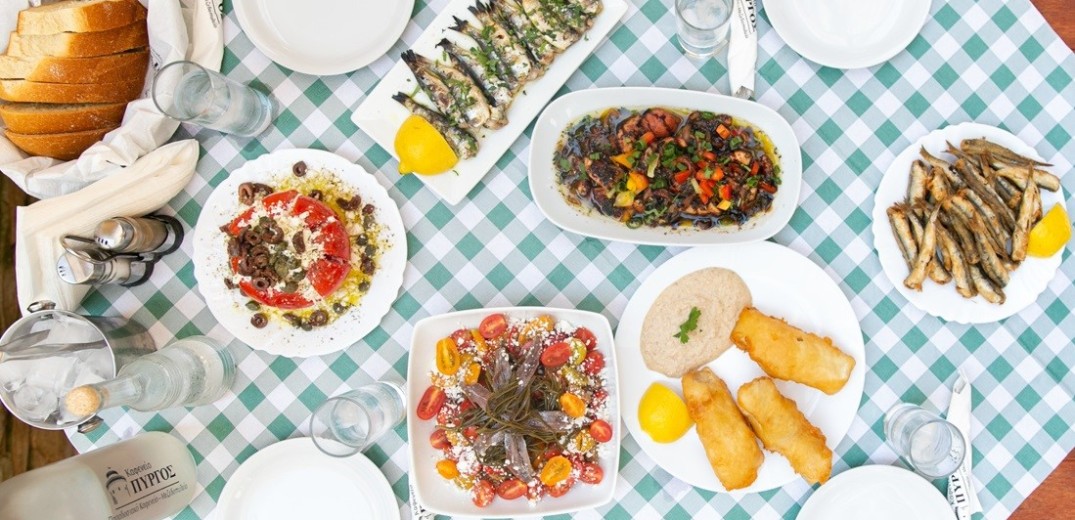 Αφιέρωμα: Ανακαλύψτε 10 από τα ωραιότερα εστιατόρια - μεζεδοπωλεία στο κέντρο της Θεσσαλονίκης