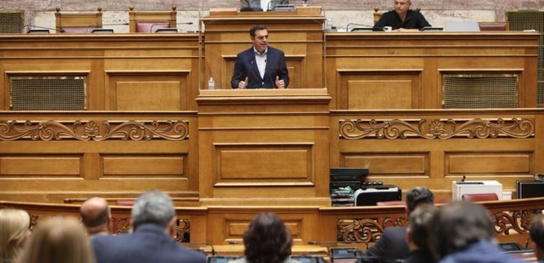 Παρακολουθήσεις: Συνεχές και διαρκές «σφυροκόπημα» ΣΥΡΙΖΑ κατά της κυβέρνησης 