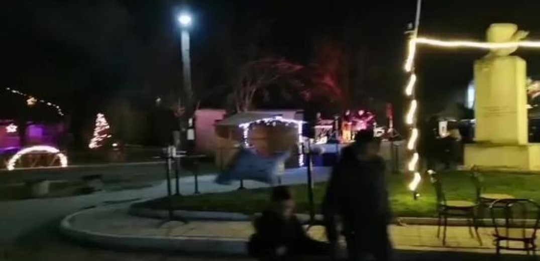 Γεφυρούδι Σερρών: Το Μουσικό Χριστουγεννιάτικο σπίτι φωταγωγήθηκε και φέτος (βίντεο)
