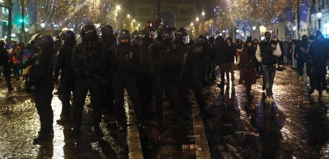 Άγρια νύχτα στη Γαλλία μετά τον τελικό του Μουντιάλ - Επεισόδια και 227 συλλήψεις (βίντεο)