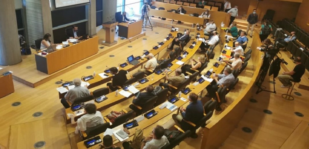 Εσπευσμένα στη βουλή η τροπολογία Βορίδη για τους δήμους μετά το ΣτΕ - Επιστρέφουν οι αρμοδιότητες στο δημοτικό συμβούλιο