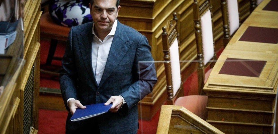Βουλή: «Παρών» ψηφίζει ο ΣΥΡΙΖΑ στην τροπολογία για Κασιδιάρη 