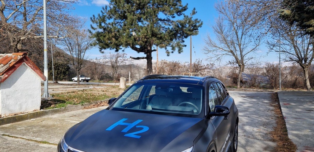 Κοζάνη: Αυτοκίνητο υδρογόνου κυκλοφόρησε για πρώτη φορά στους ελληνικούς δρόμους