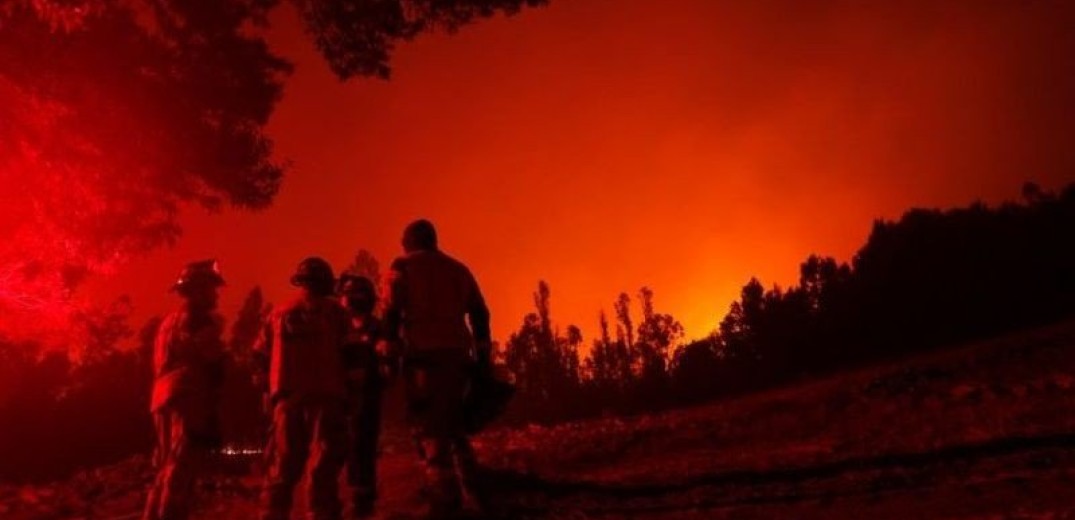 Φονικές πυρκαγιές στη Χιλή: Και ξένοι πυροσβέστες στη μάχη με τις φλόγες - 26 νεκροί