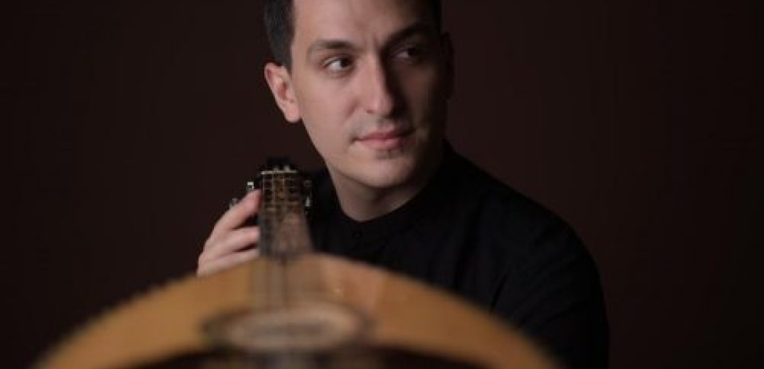 Ένας Έλληνας λαουτίστας από τα Γιάννενα, υποψήφιος για βραβείο Grammy