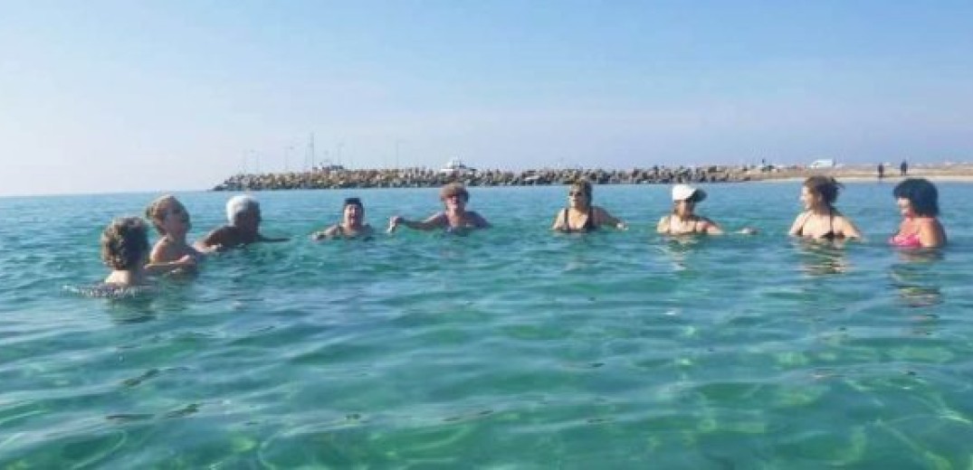 Χαλκιδική: Χειμερινοί κολυμβητές εν δράσει&#33; (φωτ.)