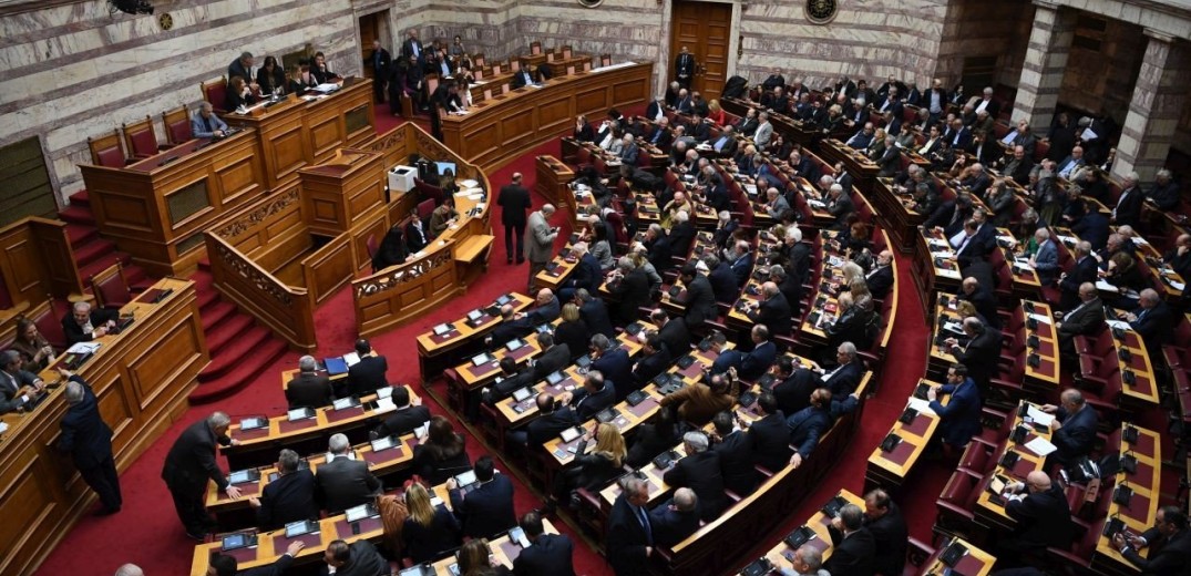 Τι πιστεύουν οι Έλληνες για την παρουσία των γυναικών στην πολιτική;
