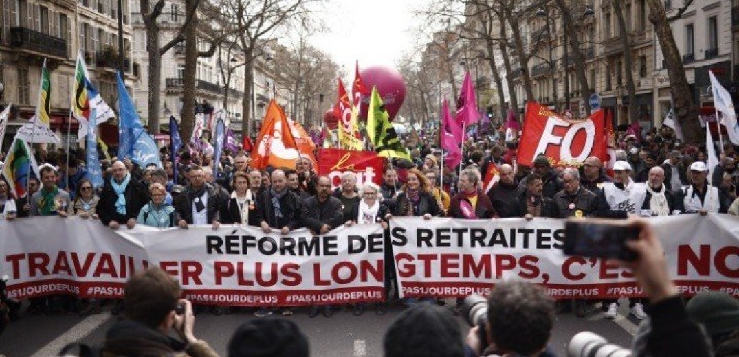 Γαλλία: Νέες μαζικές διαδηλώσεις και συγκρούσεις με την αστυνομία
