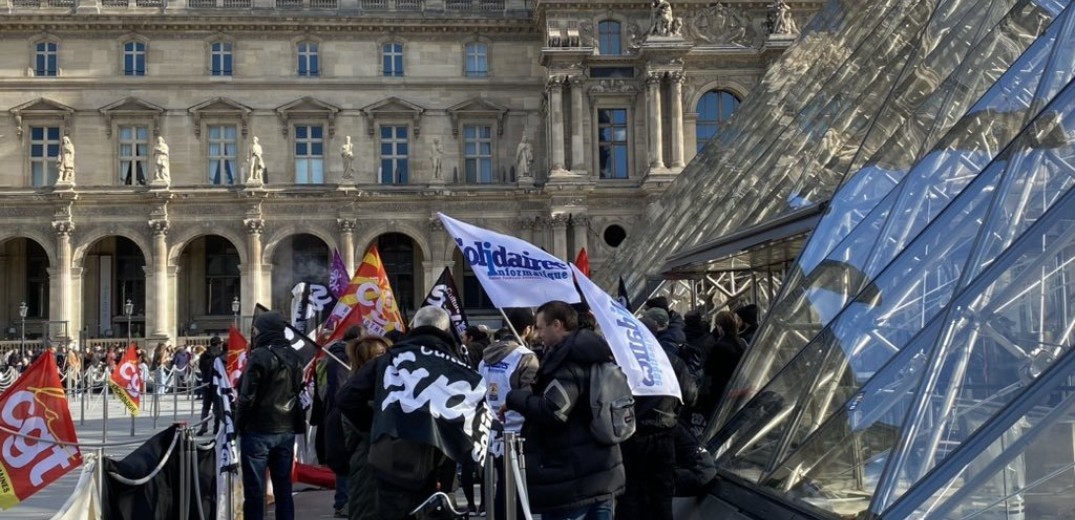 Γαλλία: Οι διαδηλωτές απέκλεισαν το Λούβρο (βίντεο)