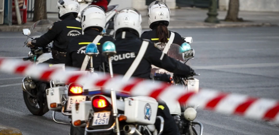 Θεσσαλονίκη: Άγνωστος πυροβόλησε αστυνομικό με αεροβόλο - Βρέθηκαν δύο μεταλλικές μπίλιες 