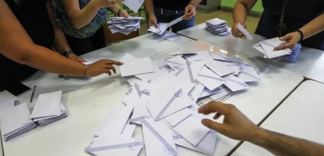 Κίνδυνος να «τιναχτεί» στον αέρα η διαδικασία των εκλογών - Ρεπό αντί εκλογικής αποζημίωσης για μερίδα εργαζομένων